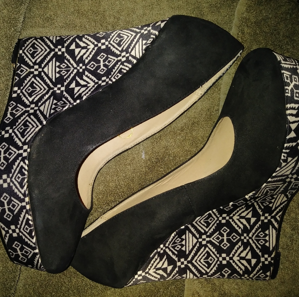 Wedges/Heels